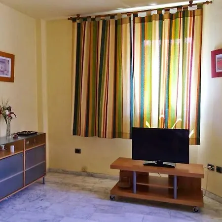 Centrico Apartamento En Junto A La Plaza De Espana Apartment *